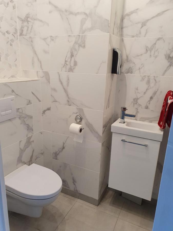 Location Chambre Dans Plain Pied 2 Chambres Louable Taden المظهر الخارجي الصورة