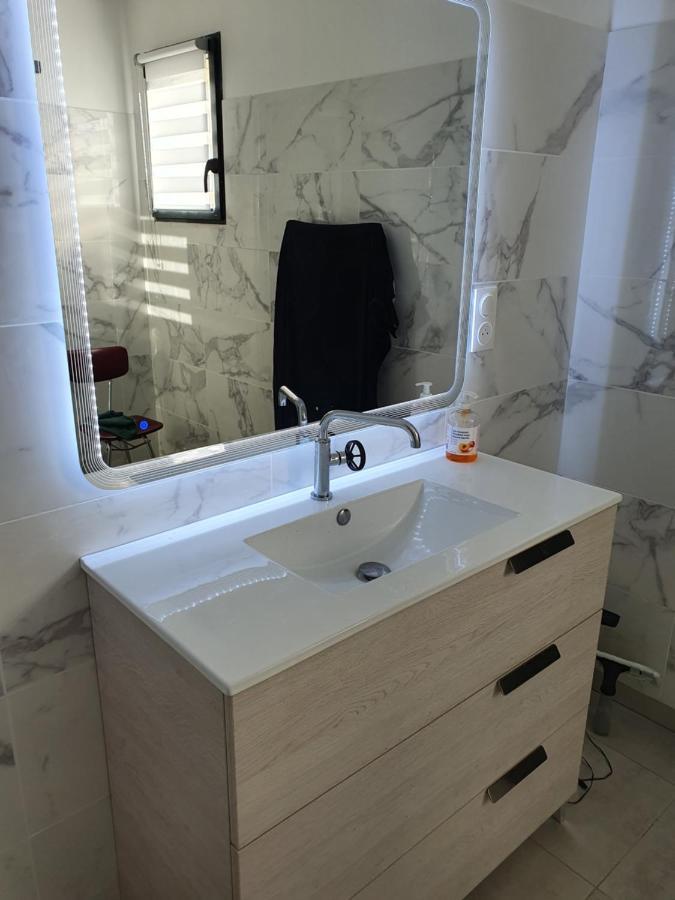 Location Chambre Dans Plain Pied 2 Chambres Louable Taden المظهر الخارجي الصورة